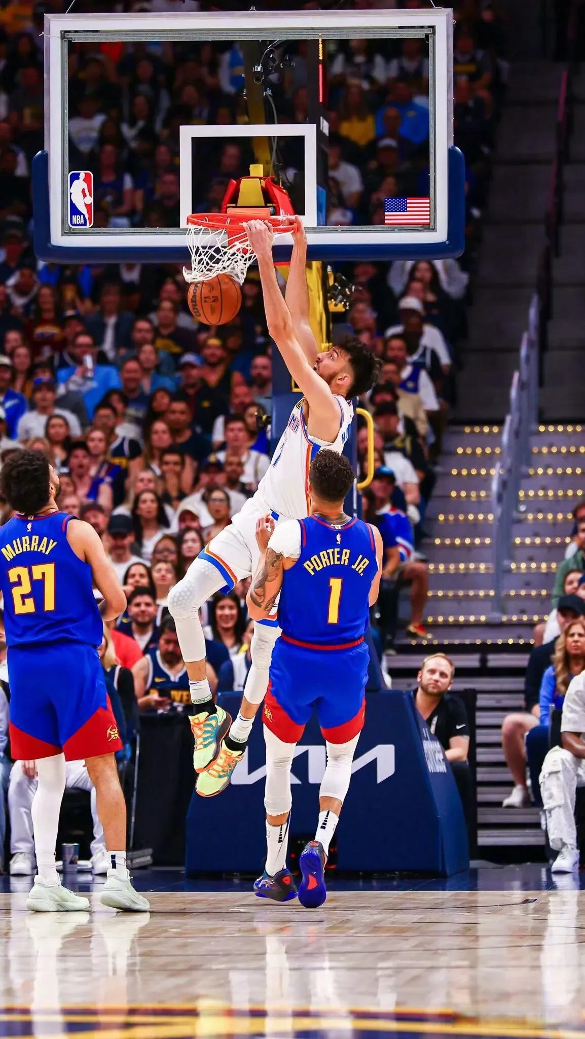 开云体育-丹佛掘金迎NBA季后赛关键赛，冲刺阶段单刀错失，更衣室稳定，控场能力受关注的简单介绍-开云体育