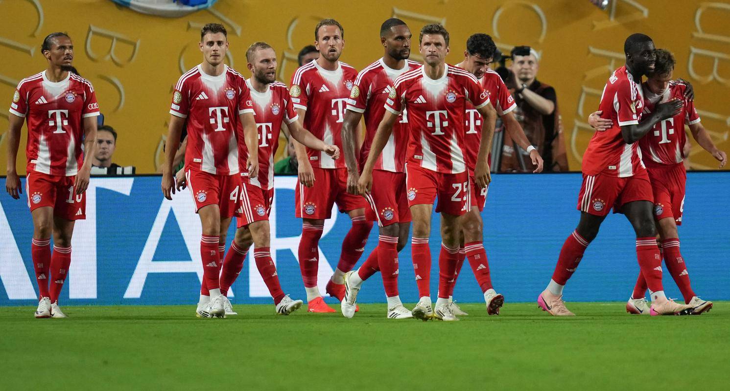 关于拜仁慕尼黑转会期内部沟通;志在英超名次提升;底气十足;年轻球员得到机会的信息 关于拜仁慕尼黑转会期内部沟通;志在英超名次提升;底气十足;年轻球员得到机会的信息