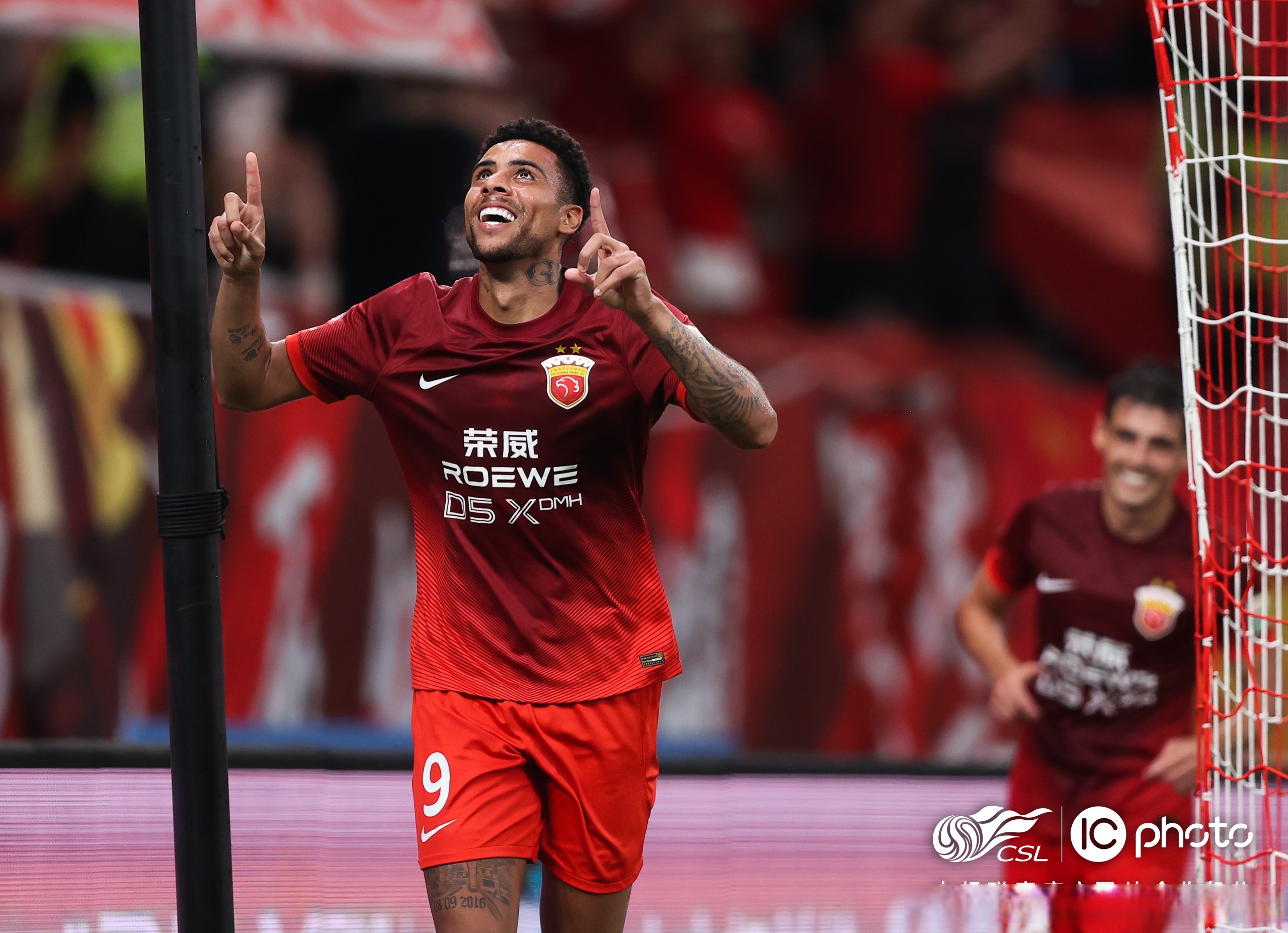 开云体育-阿森纳发布备战花絮，关键时刻战术微调，足总杯任务艰巨，资深球员宣示担当的简单介绍-开云体育